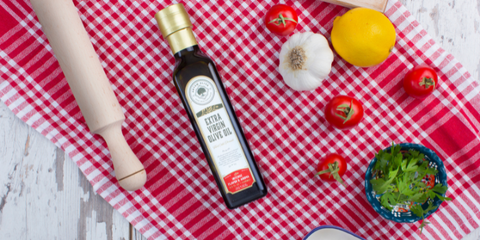 Artem-Oliva-Extra-Virgin-Olive-Oil-3.png