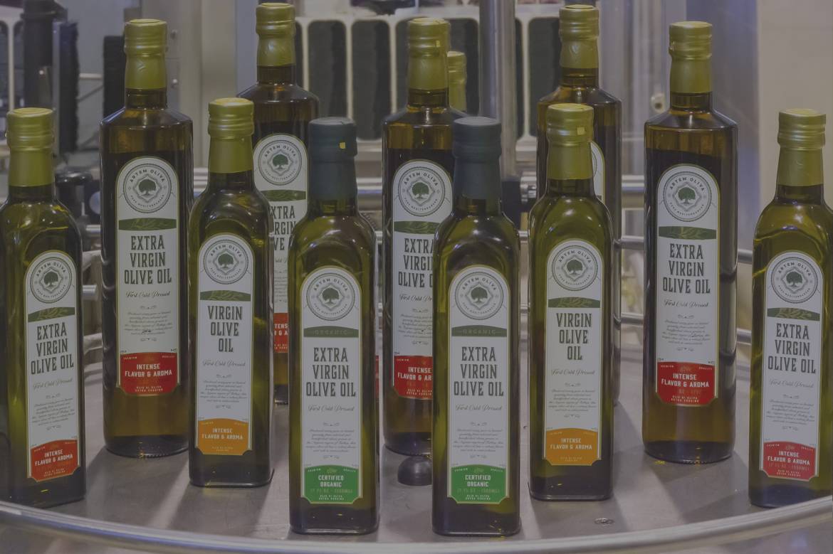 Extra-Virgin-Olive-Oil-and-Organic-Olive-Oil-of-Artem-Oliva-1920-dark-50-corrected.jpg