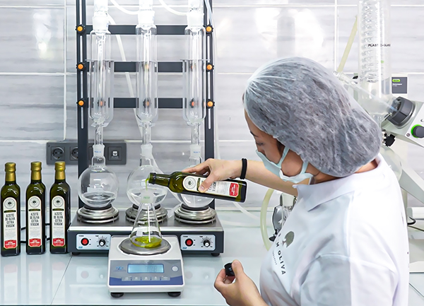 Olive Oil Phenolic Compounds Checked by Artem Oliva Laboratory